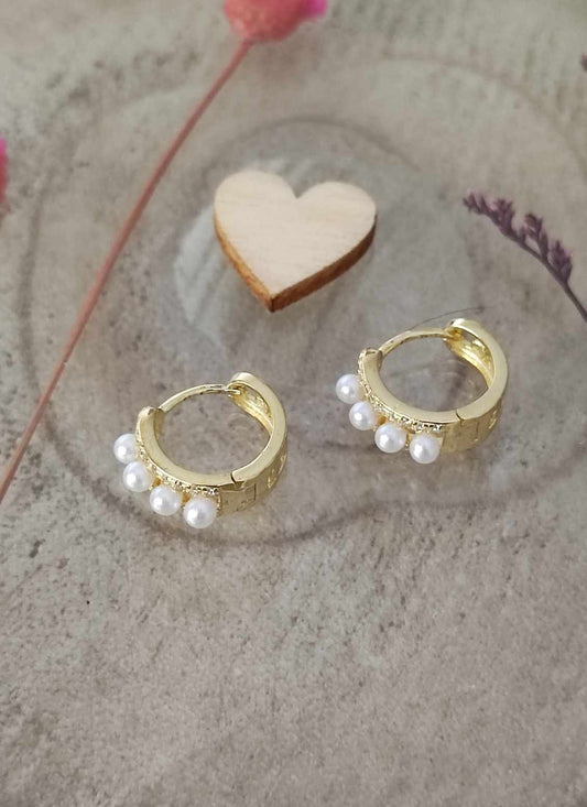 Mini créoles Madeline