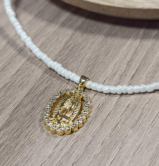 Collier Molly